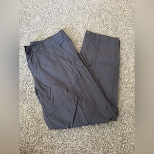 Kirkland Capri Travel Pants